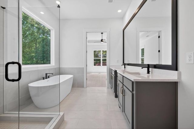 5608 Meadowstone Walk, Kennesaw, GA 30152