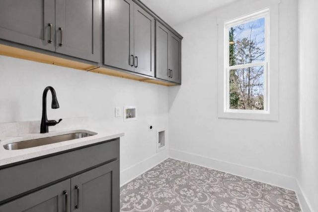 5608 Meadowstone Walk, Kennesaw, GA 30152