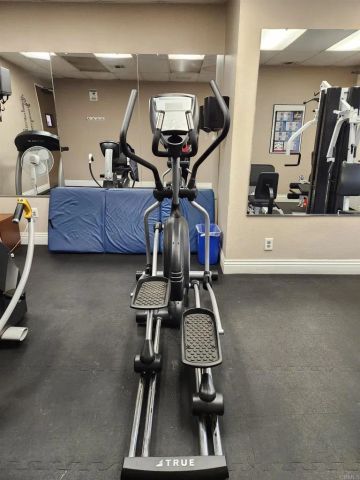 6202 Friars Rd 302, San Diego, CA 92108