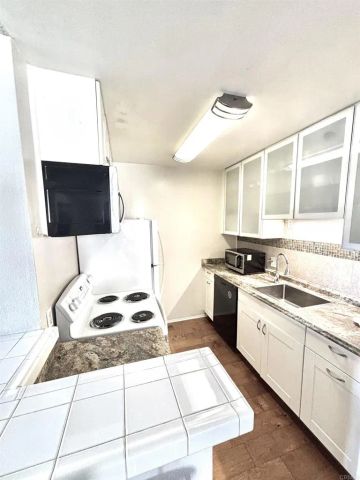 6202 Friars Rd 302, San Diego, CA 92108