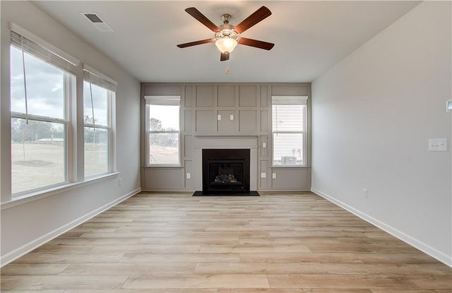 295 Arnewood Circle, Mcdonough, GA 30253