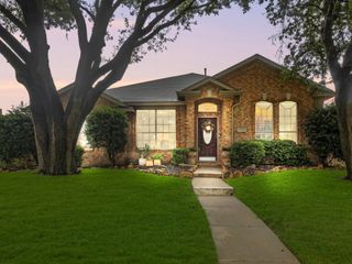 10114 Belfort Drive, Frisco, TX 75035