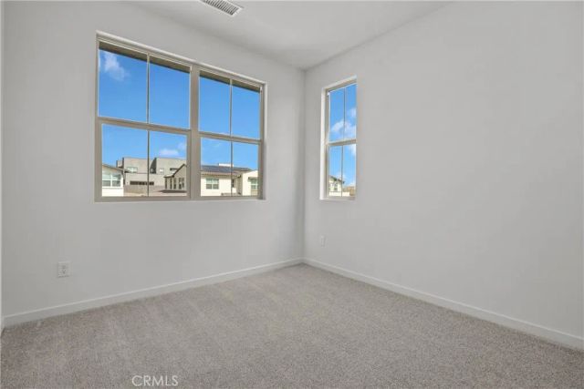 4810 Swallowtail Drive, Fontana, CA 92336