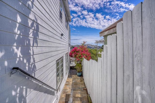 446 Nevada Street, San Francisco, CA 94110