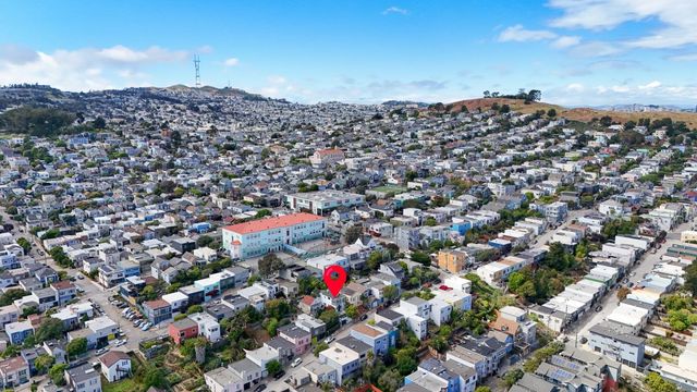 446 Nevada Street, San Francisco, CA 94110