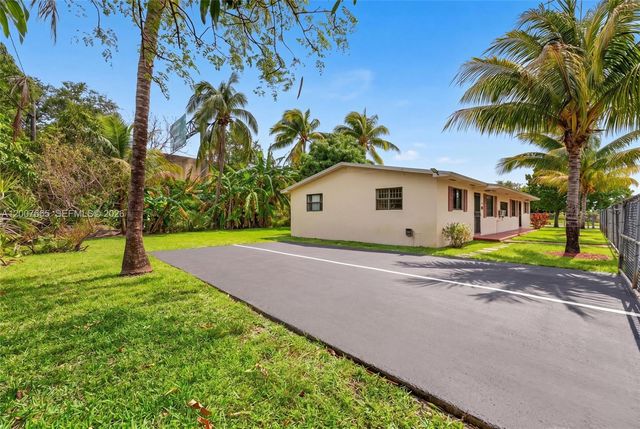11120 NW 6th Avenue, Miami Shores, FL 33168