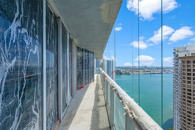 465 Brickell Ave 3301, Miami, FL 33131