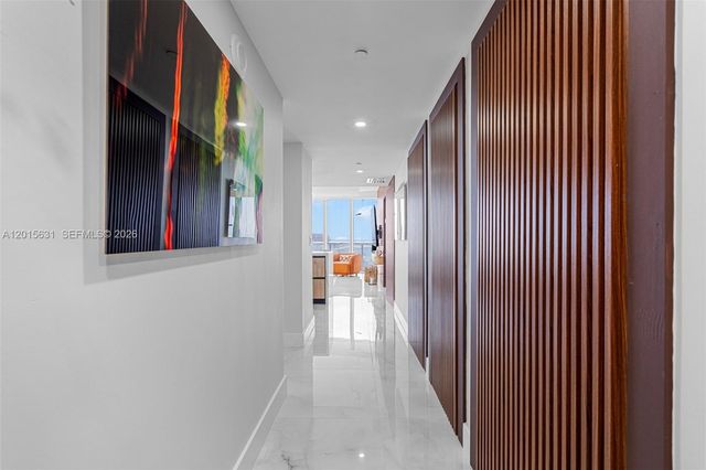 465 Brickell Ave 3301, Miami, FL 33131