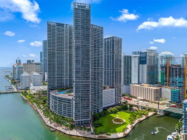 465 Brickell Ave 3301, Miami, FL 33131