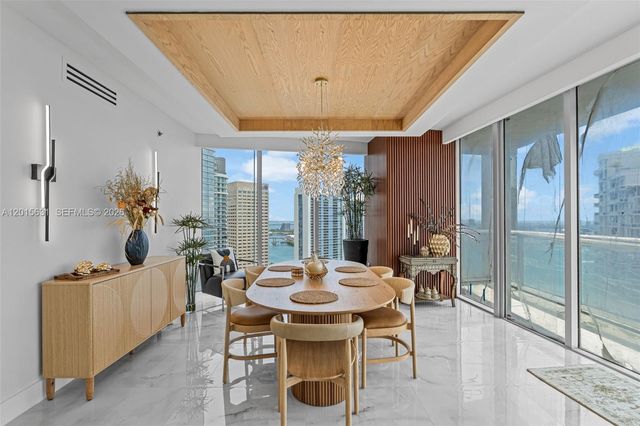 465 Brickell Ave 3301, Miami, FL 33131