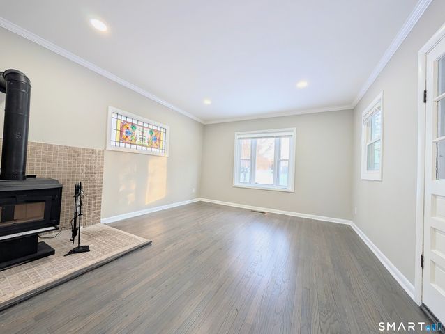 34 Maltby Avenue, West Haven, CT 06516