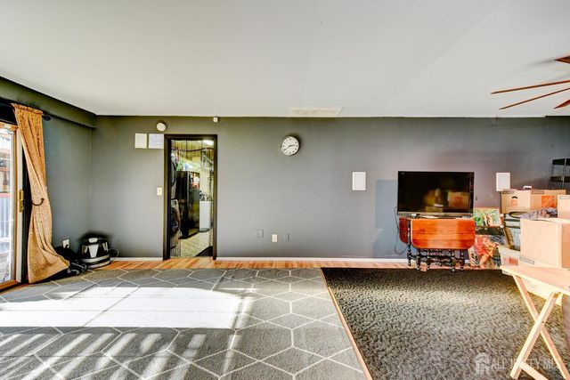 88 Stratton S Street, Piscataway, NJ 08854