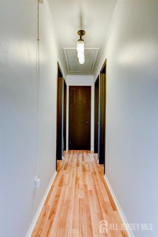 88 Stratton S Street, Piscataway, NJ 08854