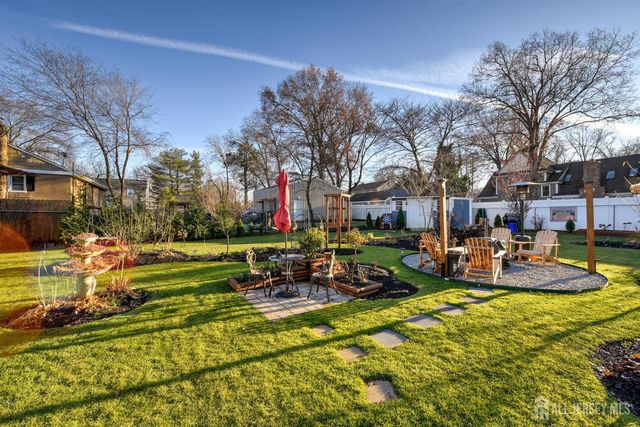 88 Stratton S Street, Piscataway, NJ 08854