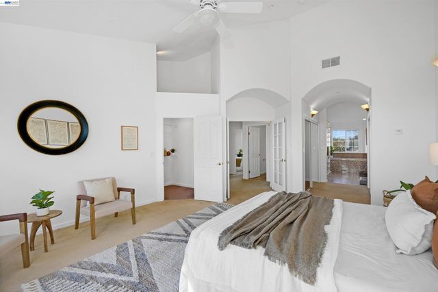 3499 La Mesa Dr, Hayward, CA 94542