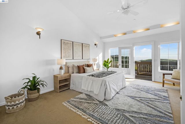 3499 La Mesa Dr, Hayward, CA 94542