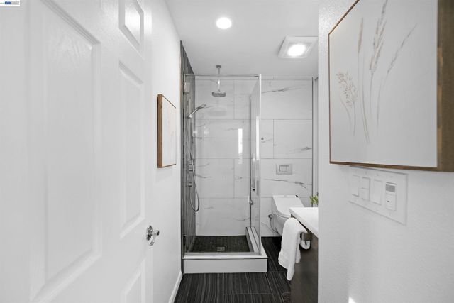 3499 La Mesa Dr, Hayward, CA 94542