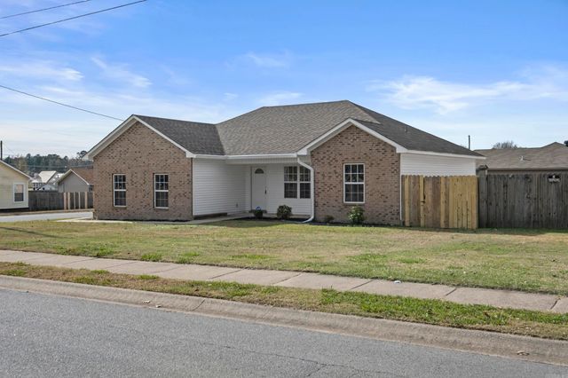 401 W Valentine Rd, Jacksonville, AR 72076