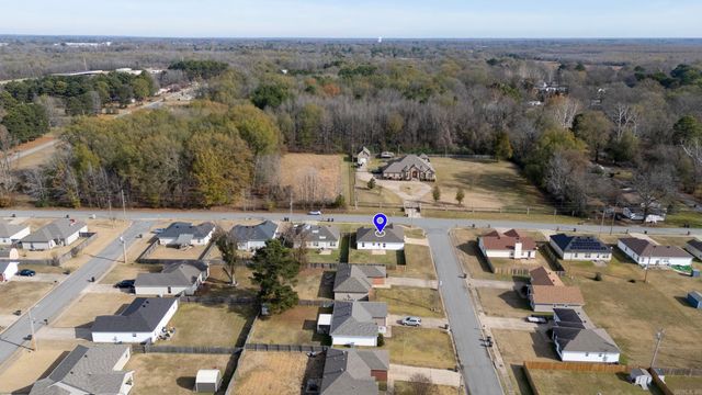 401 W Valentine Rd, Jacksonville, AR 72076