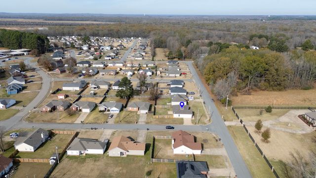 401 W Valentine Rd, Jacksonville, AR 72076