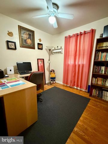 9960 OLD FORT RD, Fort Washington, MD 20744