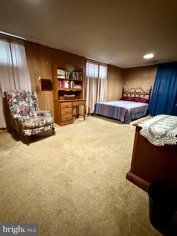 9960 OLD FORT RD, Fort Washington, MD 20744