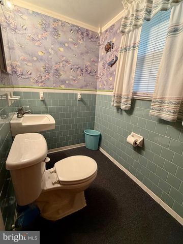 9960 OLD FORT RD, Fort Washington, MD 20744