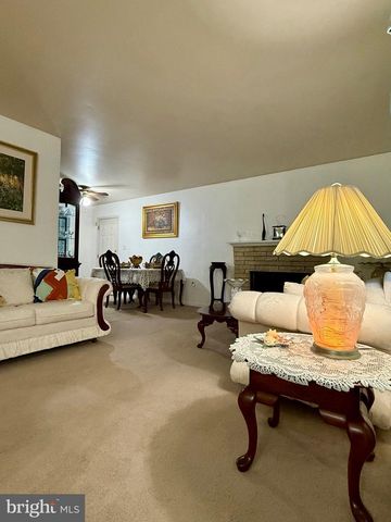 9960 OLD FORT RD, Fort Washington, MD 20744