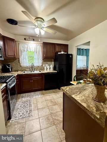 9960 OLD FORT RD, Fort Washington, MD 20744