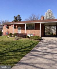 9960 OLD FORT RD, Fort Washington, MD 20744