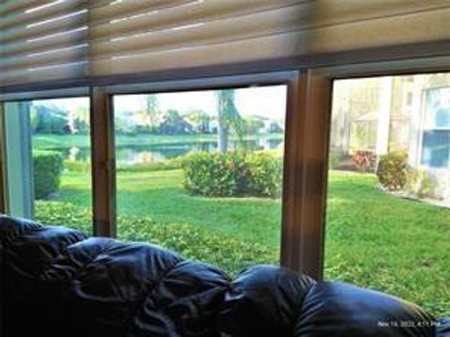 13245 Alhambra Lake Circle, Delray Beach, FL 33446