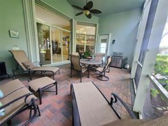 13245 Alhambra Lake Circle, Delray Beach, FL 33446