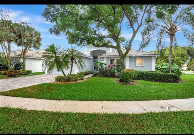 13245 Alhambra Lake Circle, Delray Beach, FL 33446