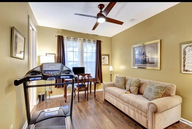 13245 Alhambra Lake Circle, Delray Beach, FL 33446