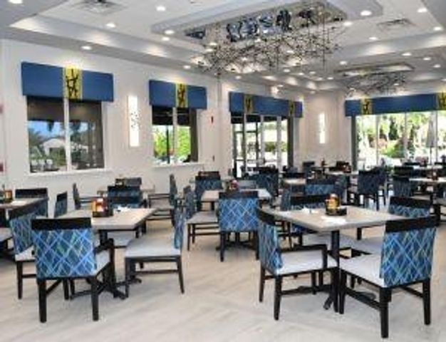 13245 Alhambra Lake Circle, Delray Beach, FL 33446