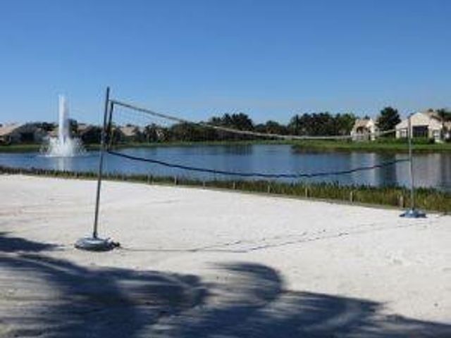 13245 Alhambra Lake Circle, Delray Beach, FL 33446