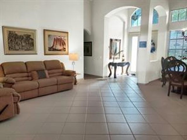 13245 Alhambra Lake Circle, Delray Beach, FL 33446