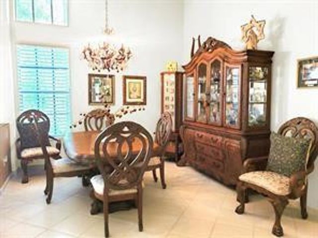 13245 Alhambra Lake Circle, Delray Beach, FL 33446