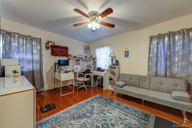 446 N Corona Avenue, Valley Stream, NY 11580