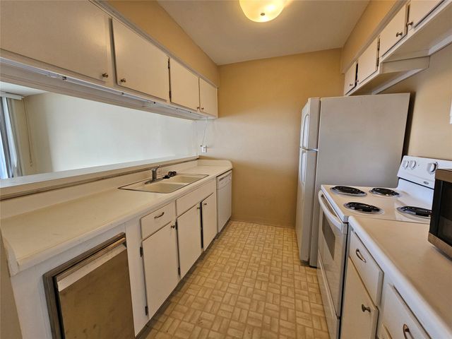 12600 Melville Drive 321B, Montgomery, TX 77356
