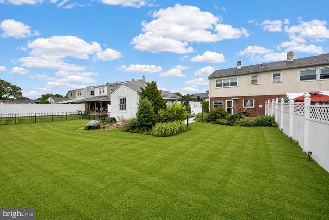 728 PENNBROOK AVE, Lansdale, PA 19446