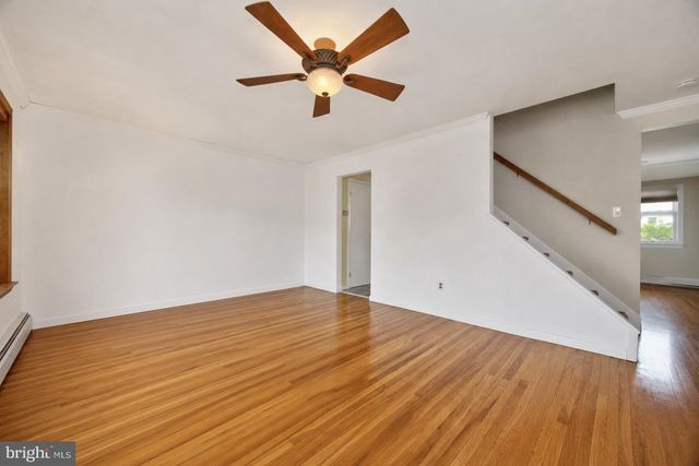 728 PENNBROOK AVE, Lansdale, PA 19446