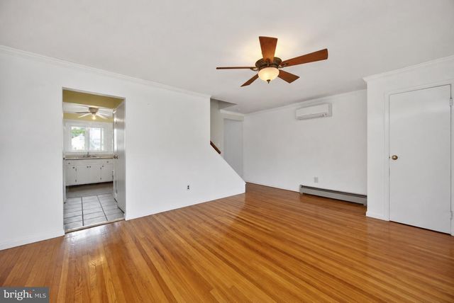 728 PENNBROOK AVE, Lansdale, PA 19446