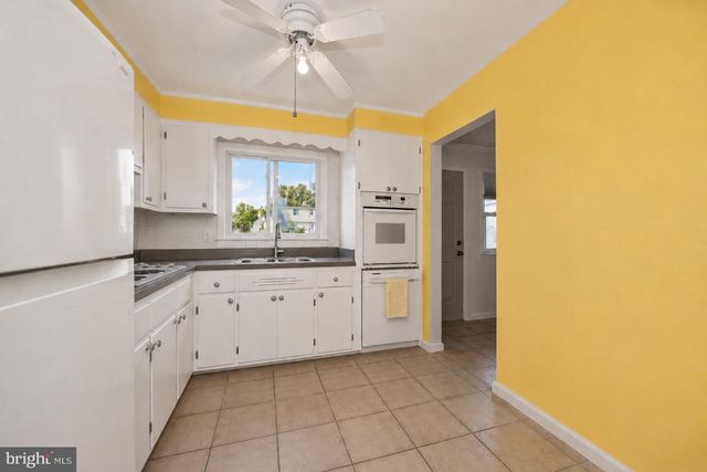 728 PENNBROOK AVE, Lansdale, PA 19446
