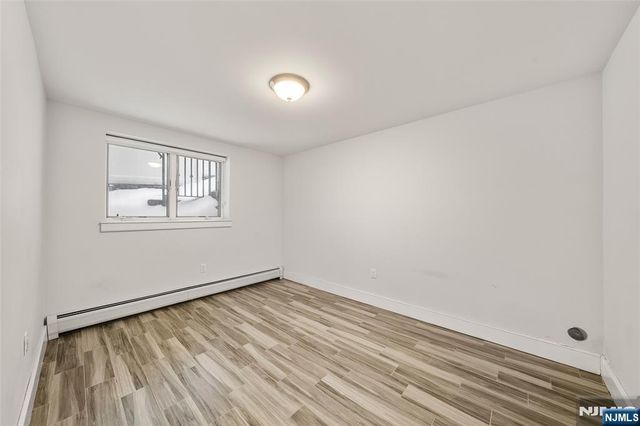 532 6th Street A, Palisades Park, NJ 07650