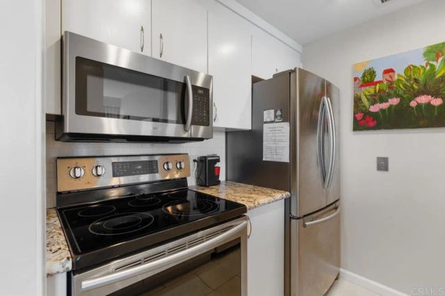 3890 Nobel Drive 802, San Diego, CA 92122