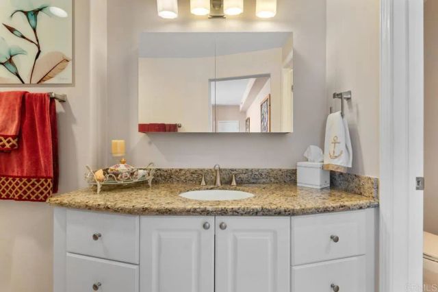 3890 Nobel Drive 802, San Diego, CA 92122