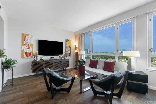 3890 Nobel Drive 802, San Diego, CA 92122