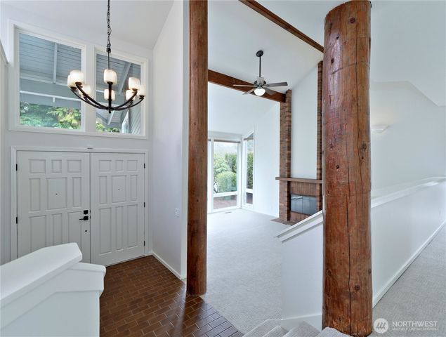 210 141st Avenue NE, Bellevue, WA 98007