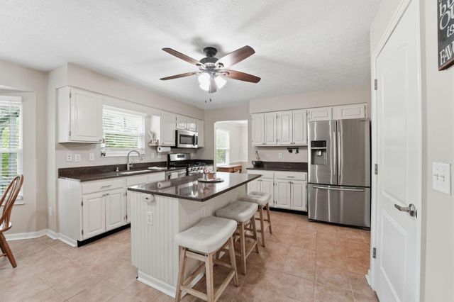 5233 Nightshadow Drive, Westerville, OH 43081
